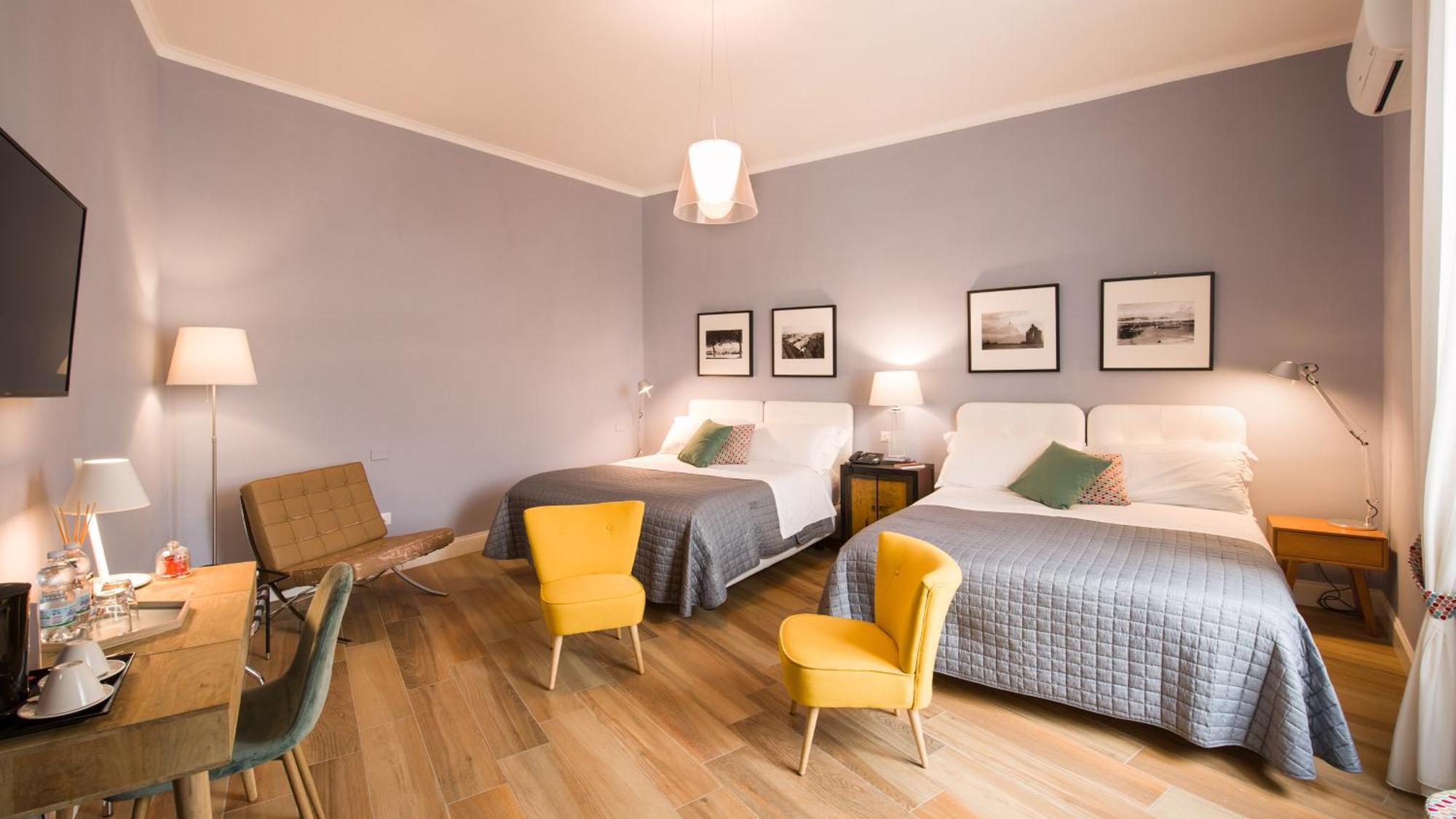 Santa Chiara Boutique Hotel Napoli Esterno foto