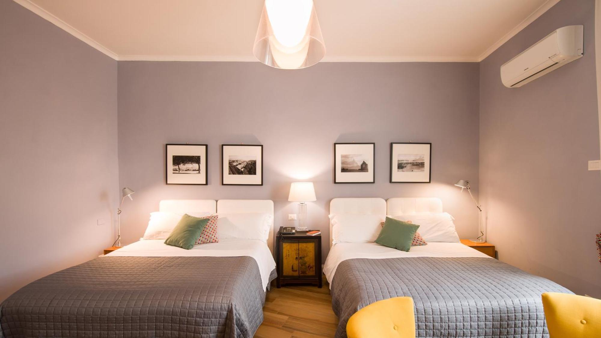 Santa Chiara Boutique Hotel Napoli Esterno foto