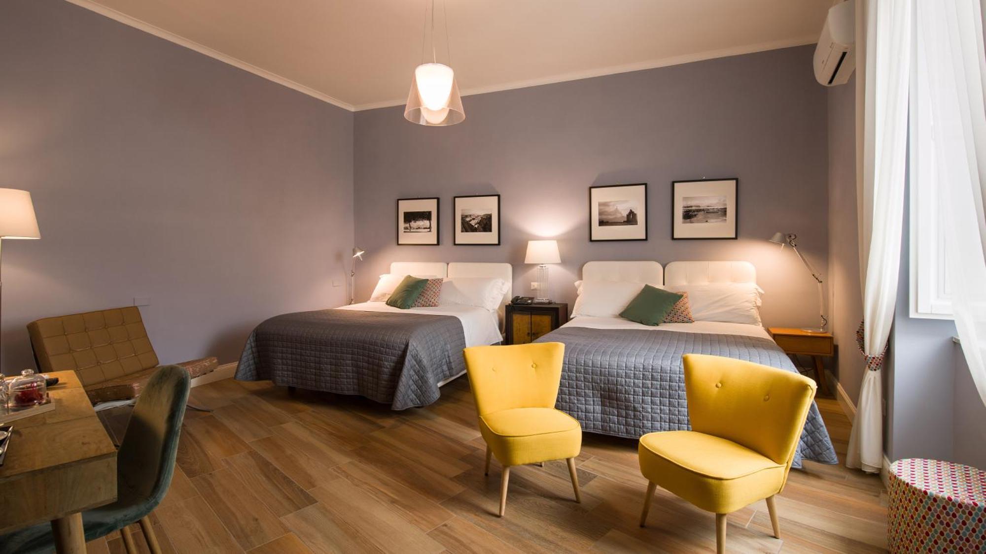 Santa Chiara Boutique Hotel Napoli Esterno foto