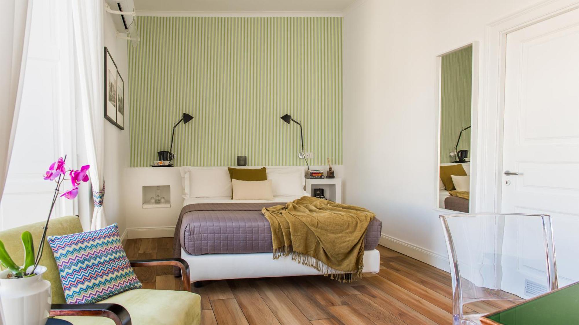 Santa Chiara Boutique Hotel Napoli Esterno foto